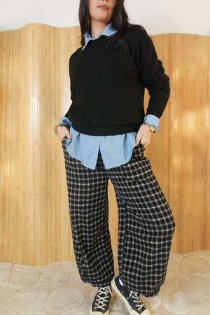 Elle Crew Knit Black